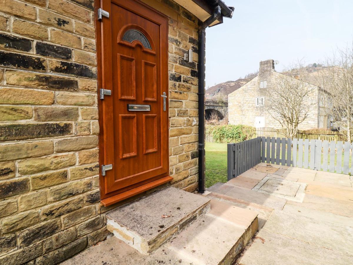 Canal View Todmorden Exterior foto